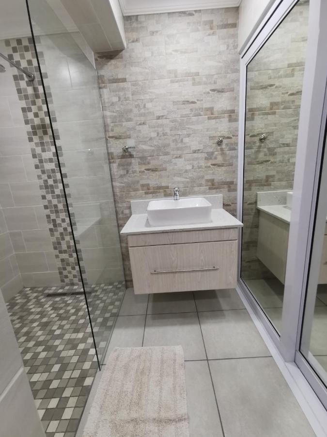 Ballina Ga-El Guesthouse Πορτ Ελίζαμπεθ Εξωτερικό φωτογραφία