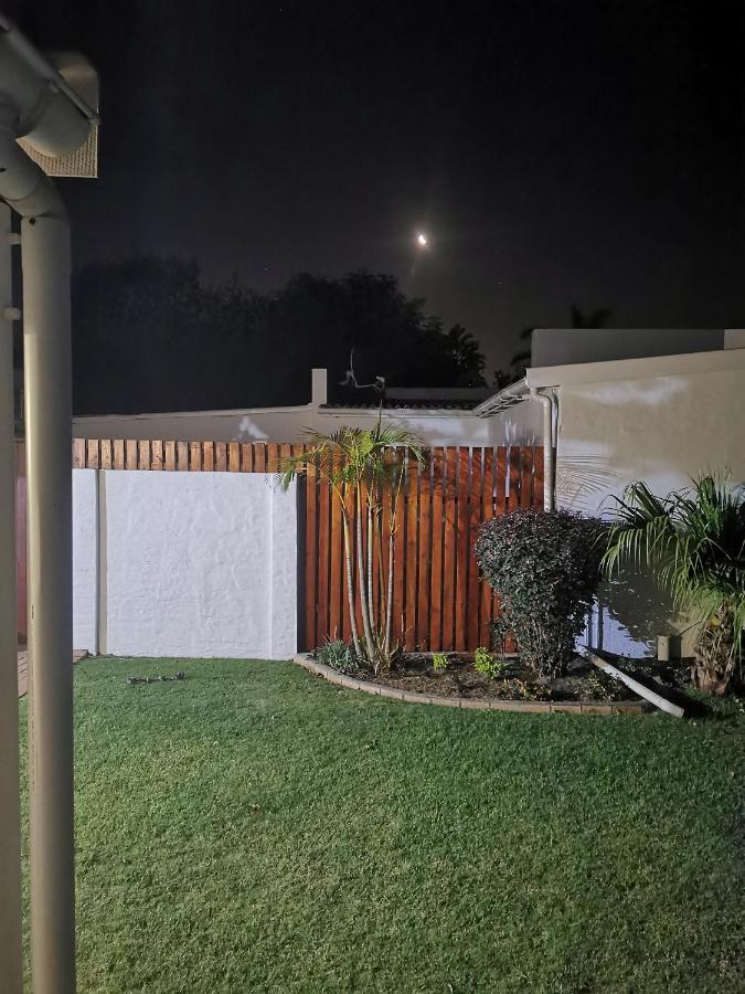 Ballina Ga-El Guesthouse Πορτ Ελίζαμπεθ Εξωτερικό φωτογραφία
